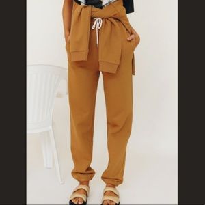 VERGE GIRL Sweat pants brand new